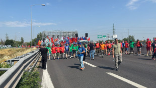 I metalmeccanici in tangenziale, 'saranno denunciati'