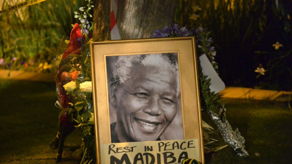 A diez a&ntilde;os de la muerte de Mandela, Sud&aacute;frica debate y busca superar su legado