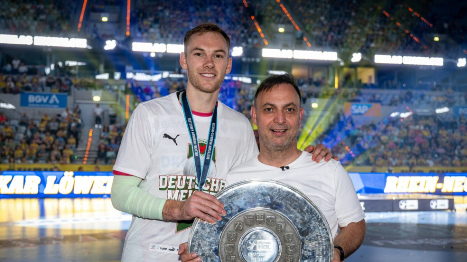 Berlin im Rausch: Hanning will nun "Panini-Album vollmachen"