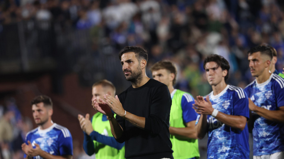 Calcio: Fabregas, Busquets giocatore che fa innamorare
