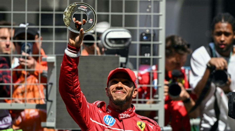 'Tenho f&eacute; absoluta na equipe', diz Hamilton sobre a Ferrari