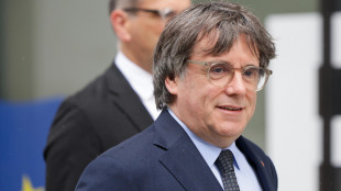 Il Tribunale Supremo ha revocato l'ordine di arresto per Puigdemont