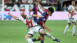 Barcelona confirma les&atilde;o no ligamento cruzado de Marc Bernal