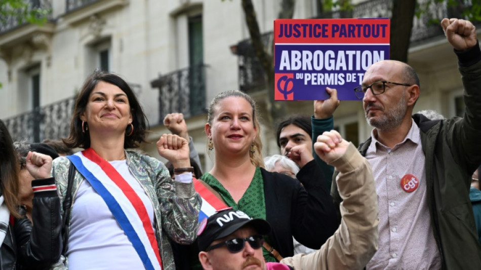 Manifestations contre les violences polici&egrave;res: environ 30.000 personnes attendues en France