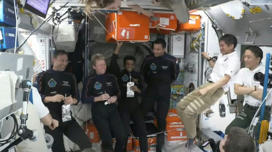 La capsule Crew Dragon transportant le premier Indien vers l'ISS s'arrime &agrave; la station spatiale