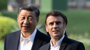 Xi Jinping chega à França para sua 1ª viagem pela Europa desde 2019