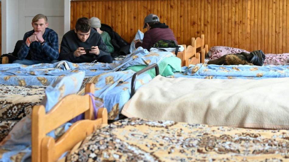Huérfanos encuentran refugio en el lejano oeste de Ucrania