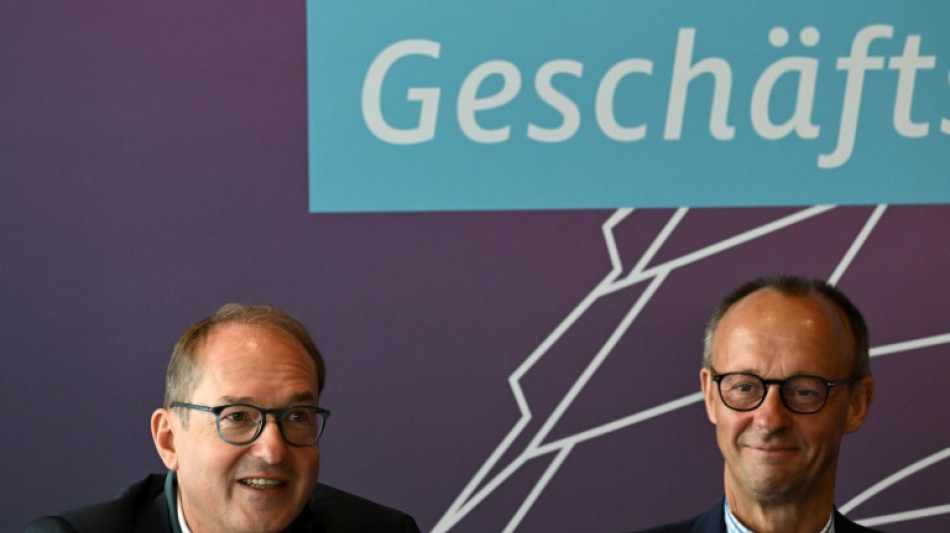 Merz und Dobrindt legen Scholz Zw&ouml;lf-Punkte-Plan f&uuml;r Wirtschaftsaufschwung vor