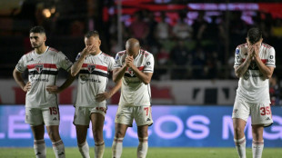 S&atilde;o Paulo perde para LDU nos p&ecirc;naltis e est&aacute; fora da Sul-Americana