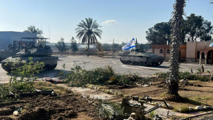 Israel despliega tanques en Rafah y controla el paso fronterizo entre Gaza y Egipto