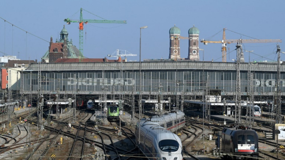 Ermittlungen gegen Baggerfahrer nach Zugausfällen in München