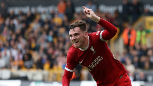Liverpool vence Wolverhampton (3-1) de virada e assume lideran&ccedil;a provis&oacute;ria da Premier League