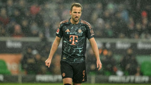 Bayern vence 'Gladbach' com gol de Kane e &eacute; l&iacute;der isolado da Bundesliga