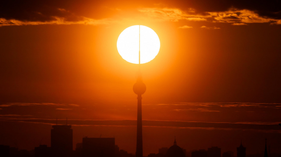 In Germania migliora la fiducia consumatori, indice Gfk a -23,2