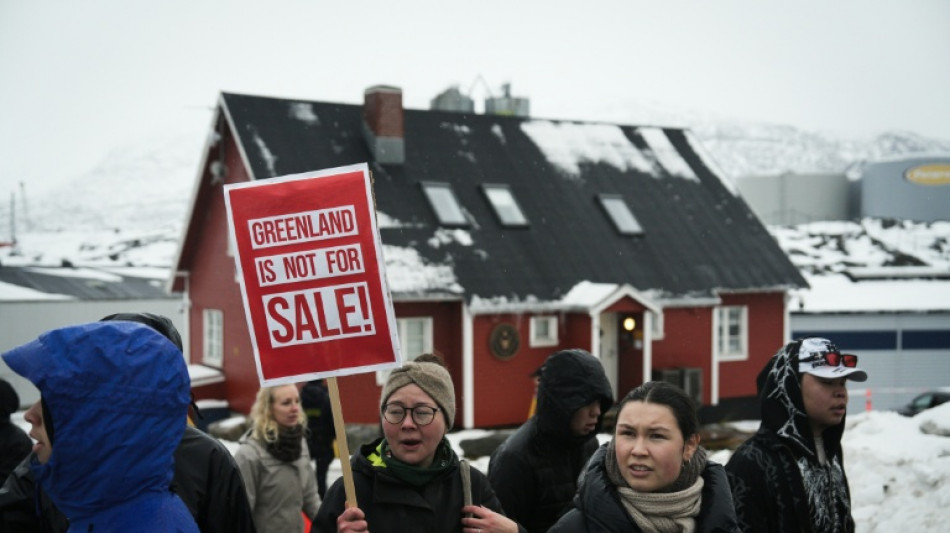 Trump amea&ccedil;a Europa com novas tarifas at&eacute; EUA adquirir a Groenl&acirc;ndia