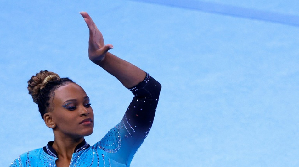 Rebeca Andrade em contagem regressiva: come&ccedil;a a gin&aacute;stica do Pan de Santiago
