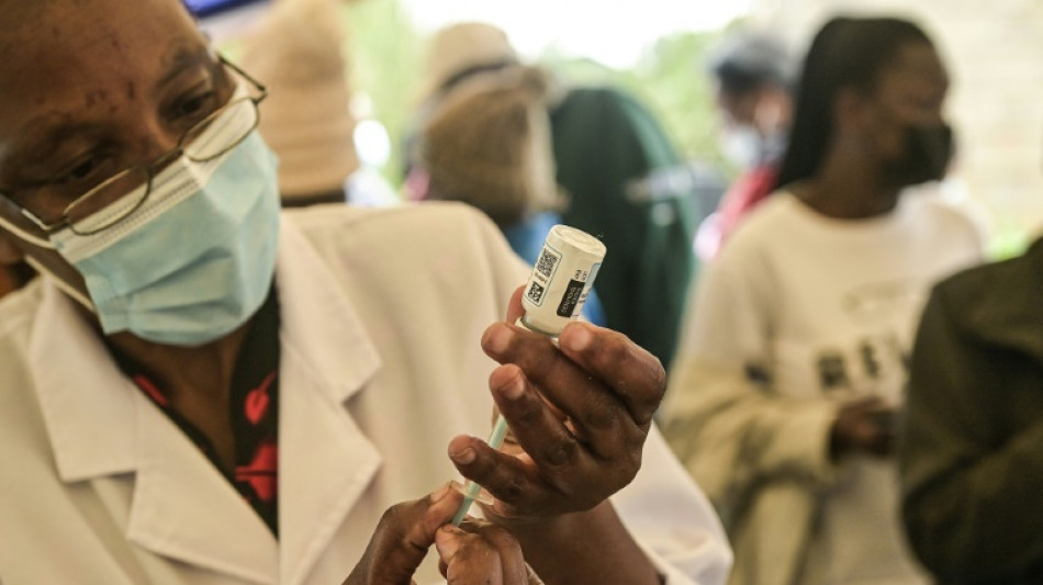 Moderna instalará en Kenia su primera planta de vacunas anticovid en África