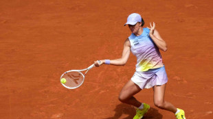 Roland-Garros: les tenants du titre Swiatek et Alcaraz d&eacute;roulent au 1er tour