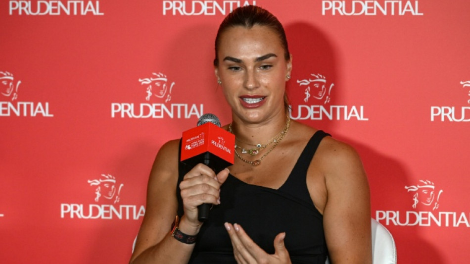 Tennis: Djokovic, "un gars g&eacute;nial" qui "m'aide" assure Aryna Sabalenka 