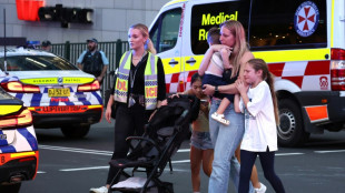 Sechs Menschen bei Messerangriff in Einkaufszentrum in Sydney getötet