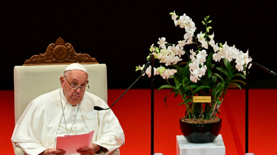 Em Singapura, papa Francisco pede prote&ccedil;&atilde;o &agrave; 'dignidade dos trabalhadores migrantes'