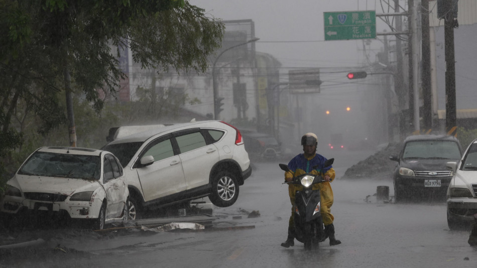 Tifone Ragasa, quasi due milioni evacuati nel sud della Cina