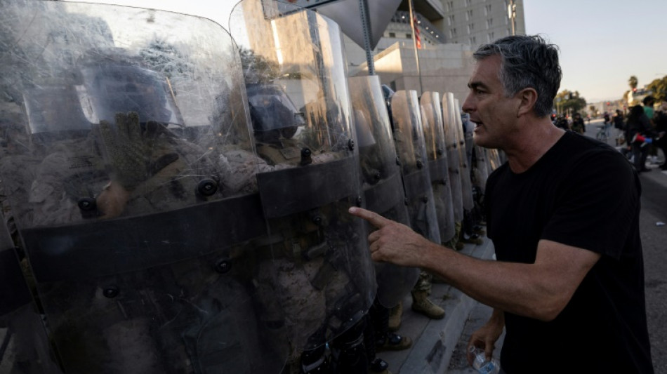 El jefe del Pent&aacute;gono reduce el pol&eacute;mico despliegue de tropas en Los &Aacute;ngeles