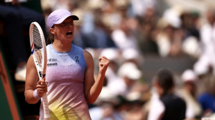 Roland-Garros: un choc Swiatek-Sabalenka en demi-finale, Musetti attend Alcaraz
