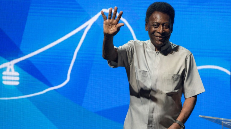 Brésil: le "roi" Pelé a quitté l'hôpital