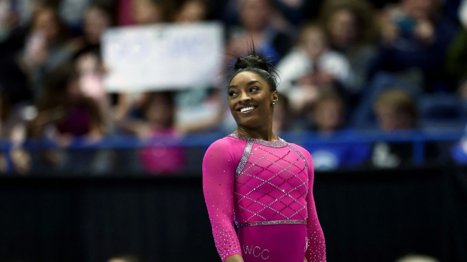 Turnen: Biles mit &uuml;berragendem Saisoneinstieg