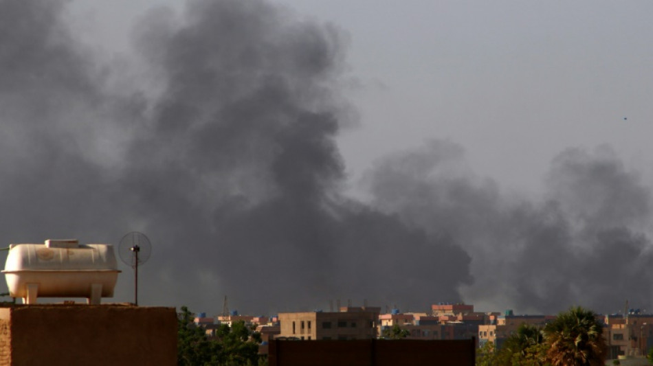 Combates prosseguem no Sudão apesar da trégua anunciada por generais rivais
