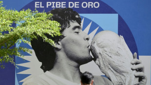 Equipo m&eacute;dico de Maradona va a juicio cuatro a&ntilde;os despu&eacute;s de la muerte del &iacute;dolo