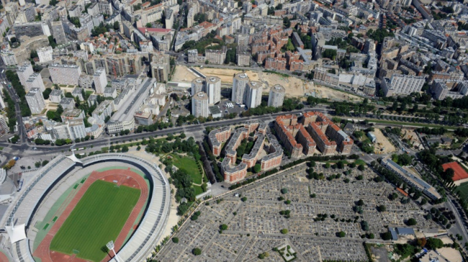 National: en &Icirc;le-de-France, la valse des stades de foot