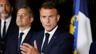 Réforme Nouvelle-Calédonie: Macron, contre un "passage en force", donne "quelques semaines" de plus pour négocier