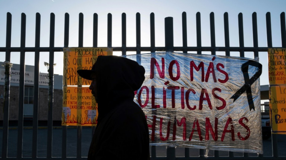 Migrantes viven horas de angustia por saber suerte de familiares tras mortal incendio 