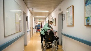 Regierung setzt Pflegekommission ein - erste Ergebnisse Ende Januar