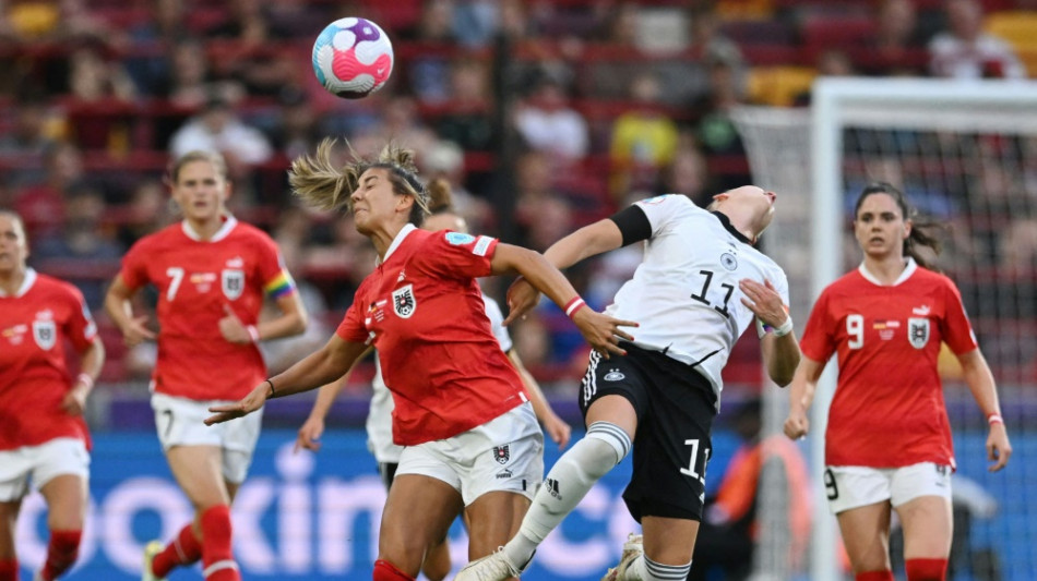 DFB-Frauen machen sich bereit f&uuml;r hei&szlig;es Nachbarschaftsduell