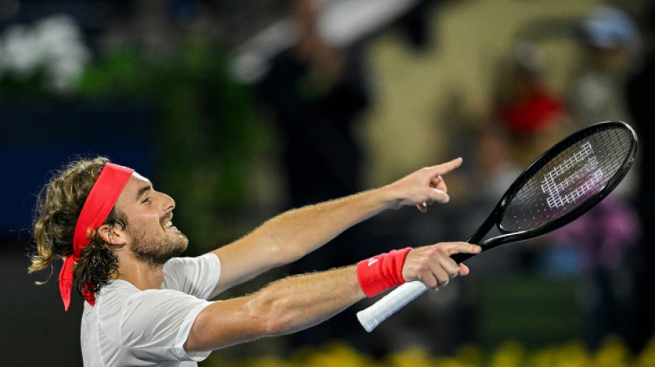 Stefanos Tsitsipas &eacute; campe&atilde;o do ATP 500 de Dubai