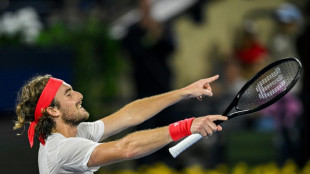 Stefanos Tsitsipas &eacute; campe&atilde;o do ATP 500 de Dubai