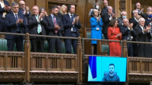 Selenskyj bewegt Großbritannien mit Churchill-Rede vor dem Parlament