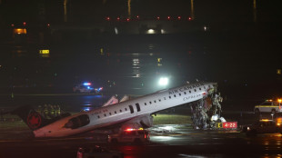 L'a&eacute;roport de New York LaGuardia ferm&eacute; apr&egrave;s une collision mortelle sur une piste
