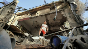 Israel bombardea Rafah pese a la CIJ, conversaciones sobre un alto el fuego en París 