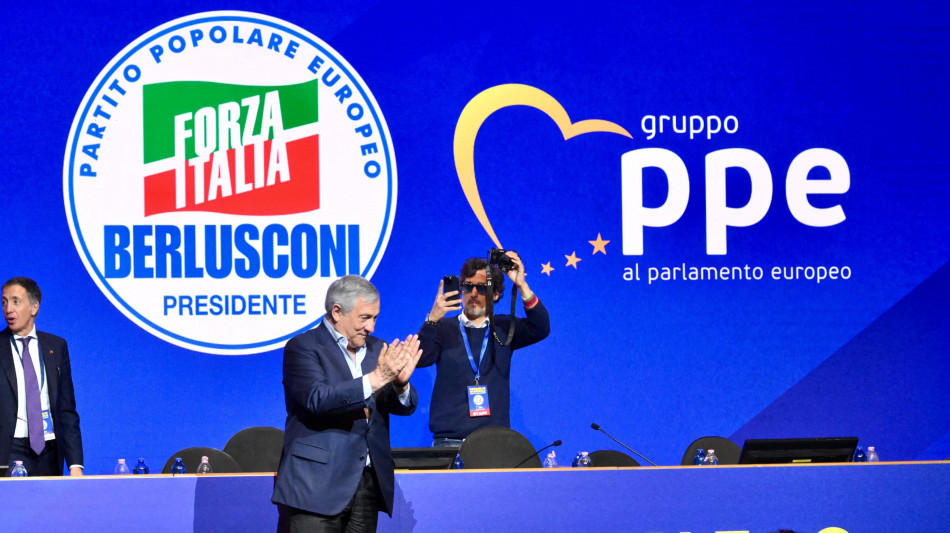 Nevi, 'per FI il governo va bene cos&igrave;, senza cambiamenti'