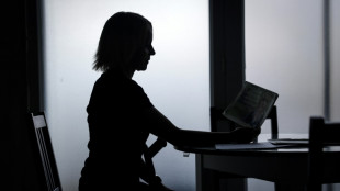 Dans les m&eacute;tiers pr&eacute;caires, un #MeToo plus difficile, avec moins d'&eacute;cho