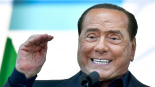 Italiens Ex-Regierungschef Berlusconi liegt auf der Intensivstation 