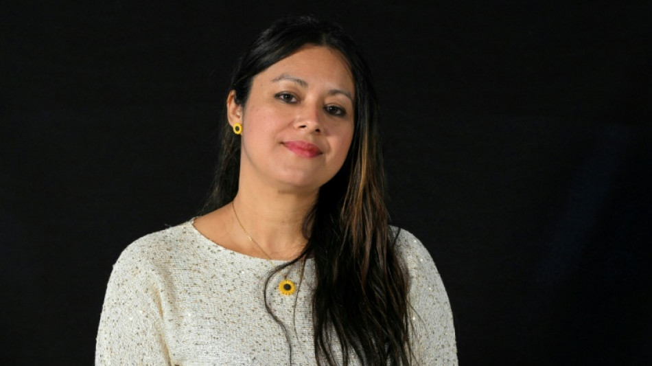 Los exiliados de Bukele ante un retorno cada vez más lejano