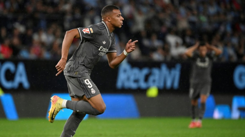 Real Madrid vence Celta (2-1) com gols de Vini e Mbapp&eacute;