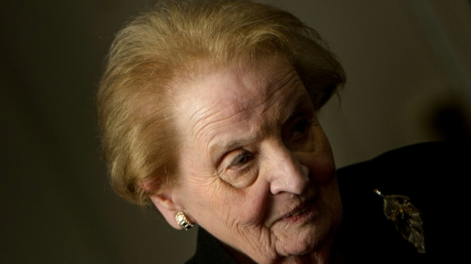 Madeleine Albright, r&eacute;fugi&eacute;e polyglotte et premi&egrave;re femme &agrave; diriger la diplomatie am&eacute;ricaine