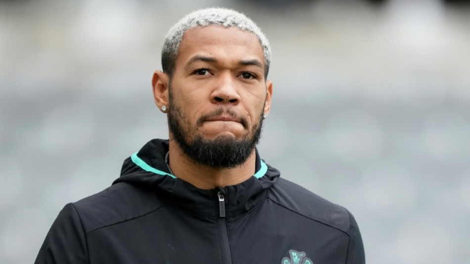 Joelinton sofre les&atilde;o na coxa e ficar&aacute; afastado por 6 semanas