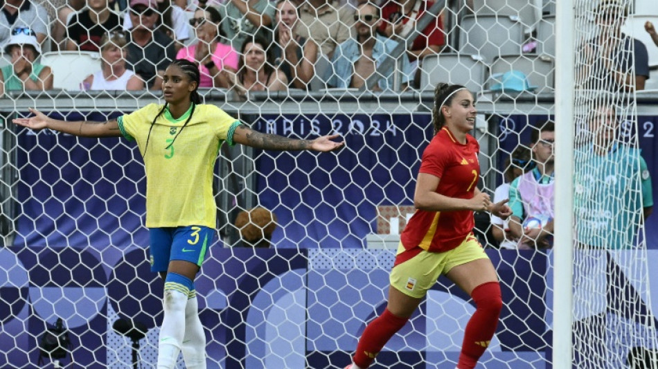 Brasil pierde a Marta, pero avanza sufriendo a cuartos de Par&iacute;s 2024